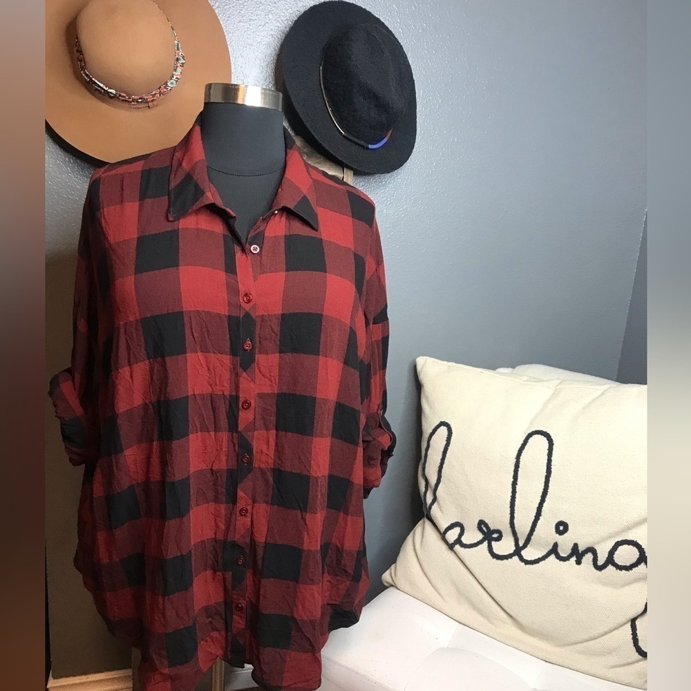 NWT Torrid brown and black checkered button front blouse size 3X